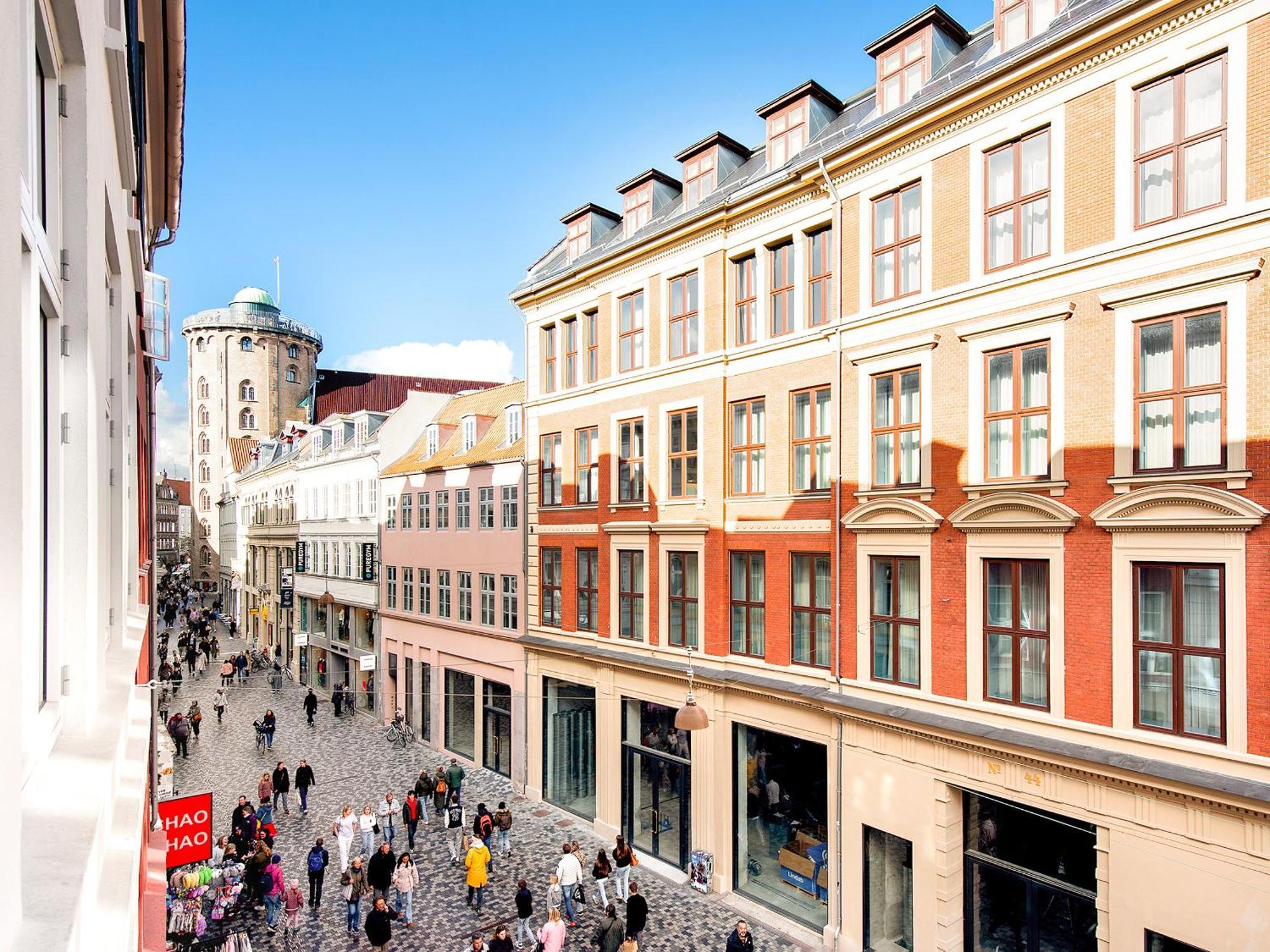 Sanders Leaves - Charming Three-Bedroom Apartment In Downtown Copenhagen Exterior photo